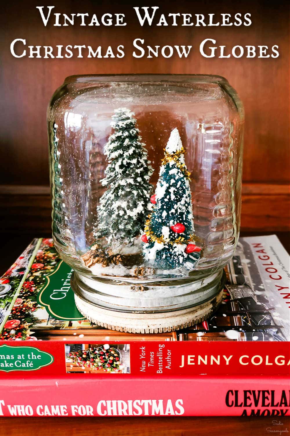 Christmas snowglobes in vintage glass jars Christmas snow globes in vintage glass jars