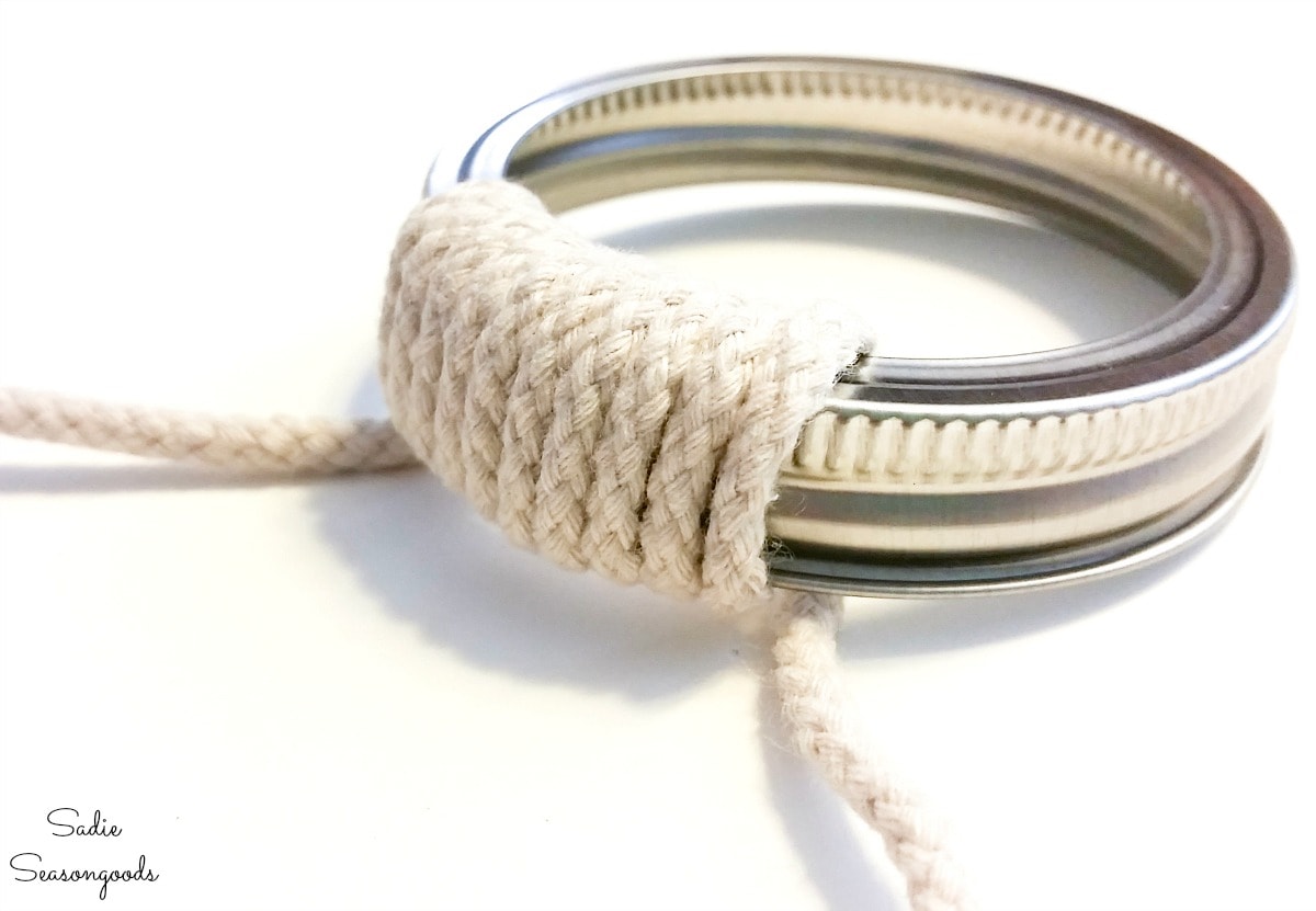 Wrapping rope around a mason jar band