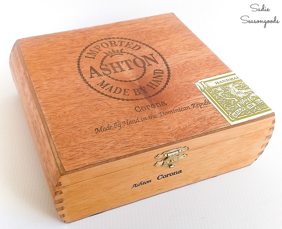 Vintage cigar box for upcycling idea as a DIY ring holder