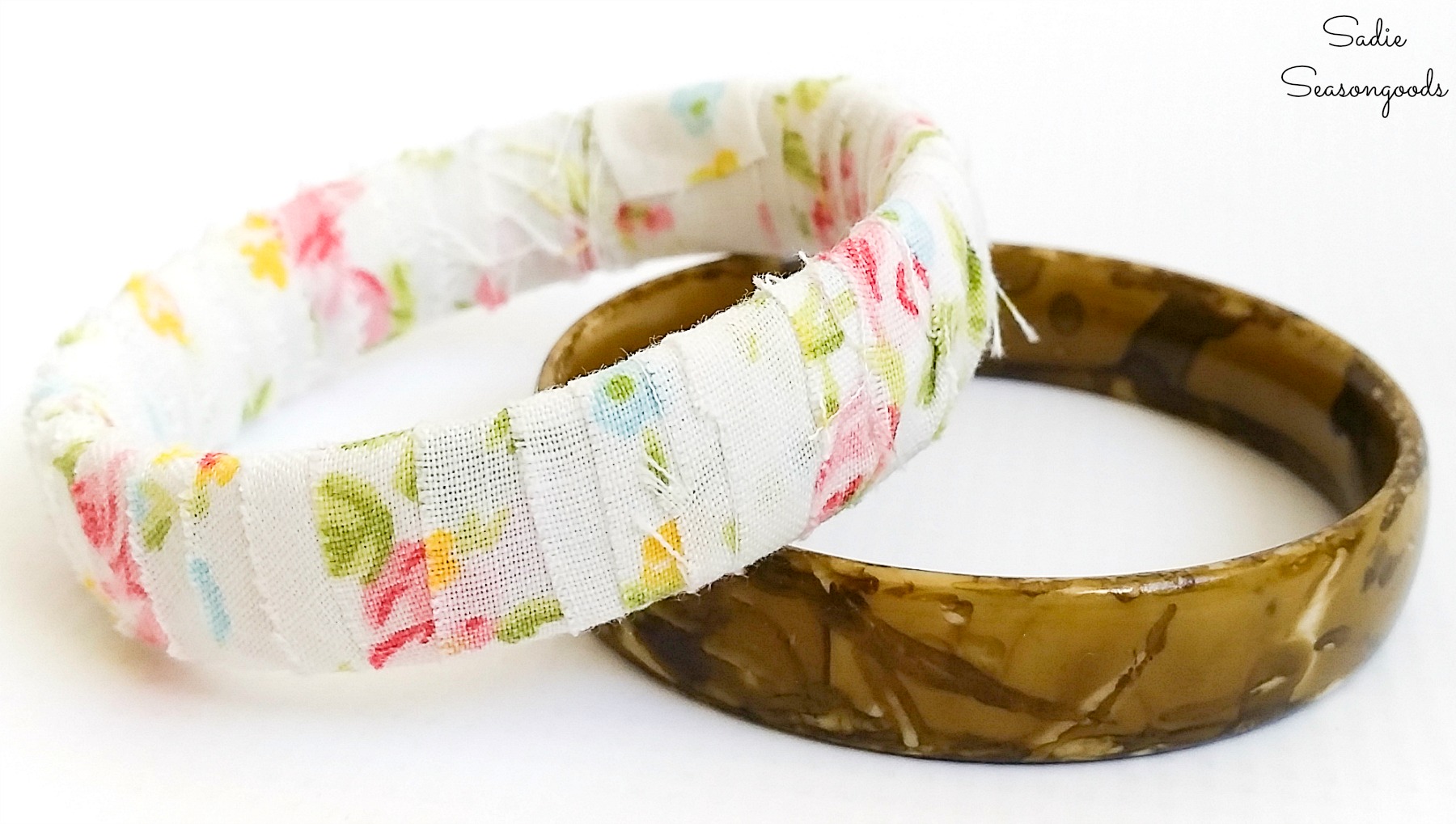 Recycled jewelry with plastic bangles as boho bracelets