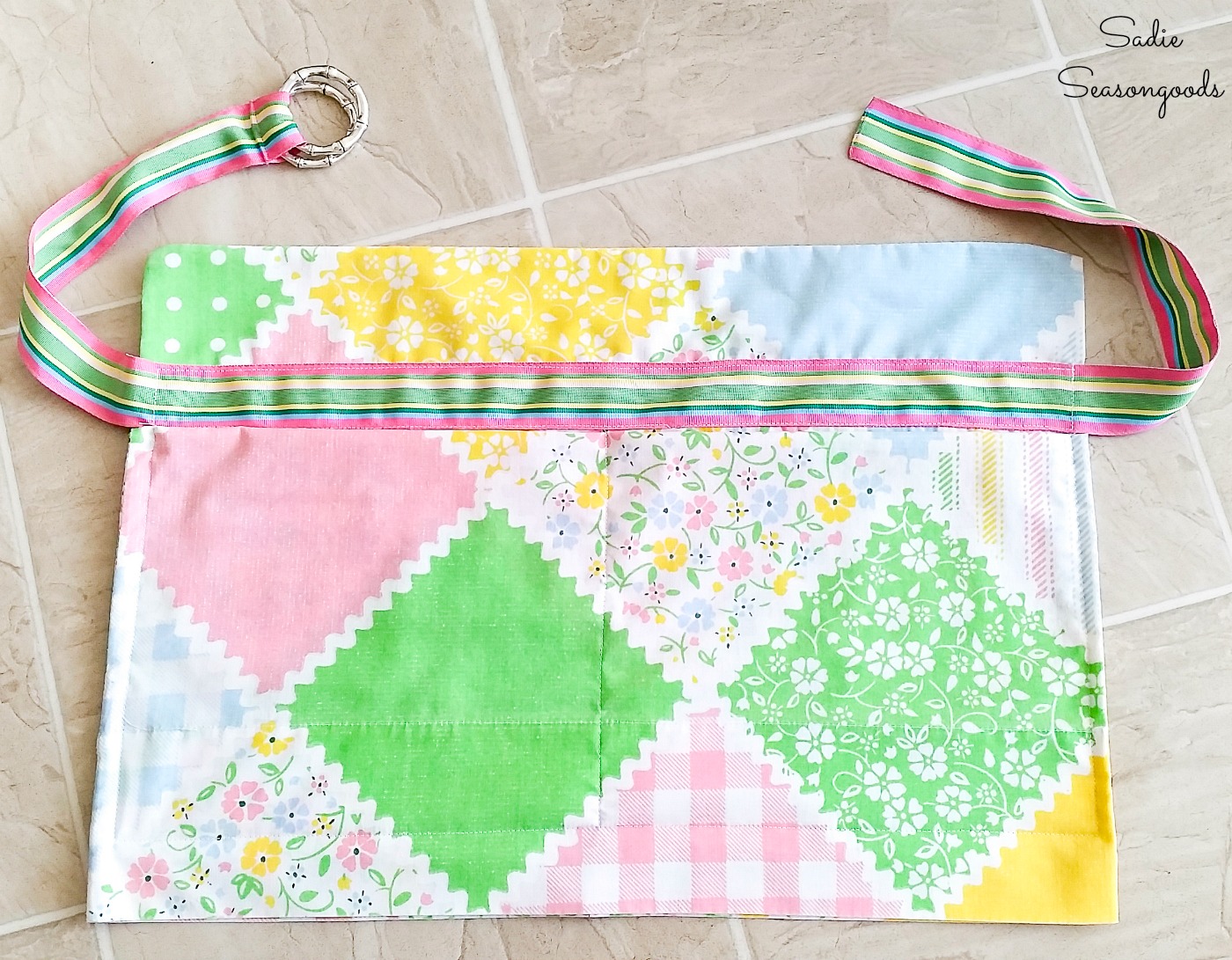 Waist apron with a ribbon belt and vintage pillowcases
