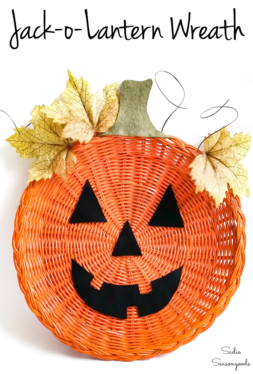 DIY Jack o Lantern as a Halloween door hanger