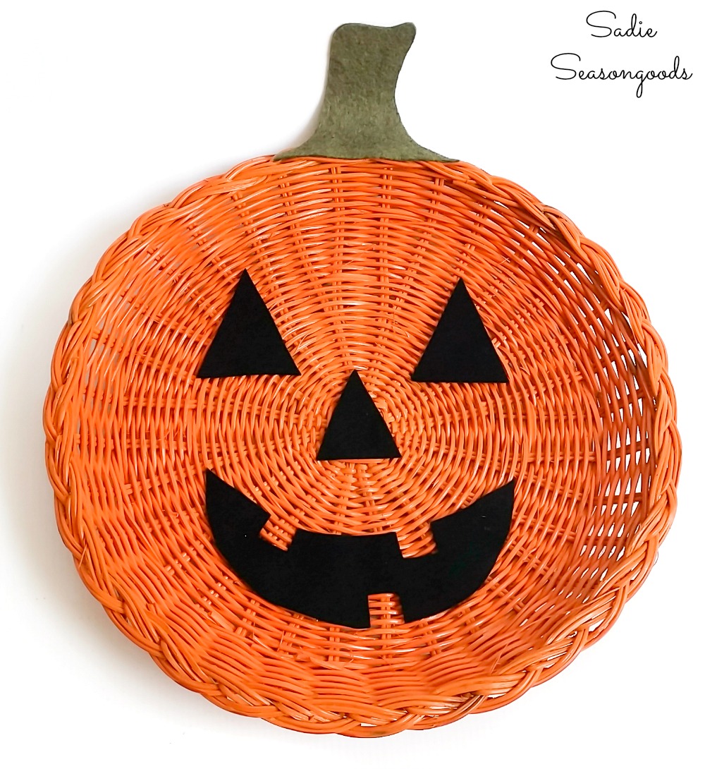 Jack o lantern wreath or Halloween door hanger