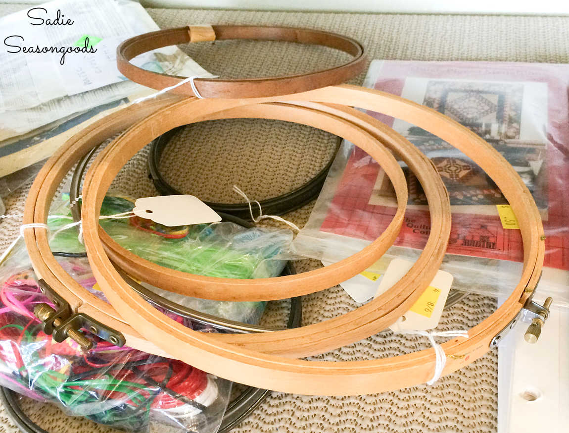 Crafts to Make with Embroidery Hoops