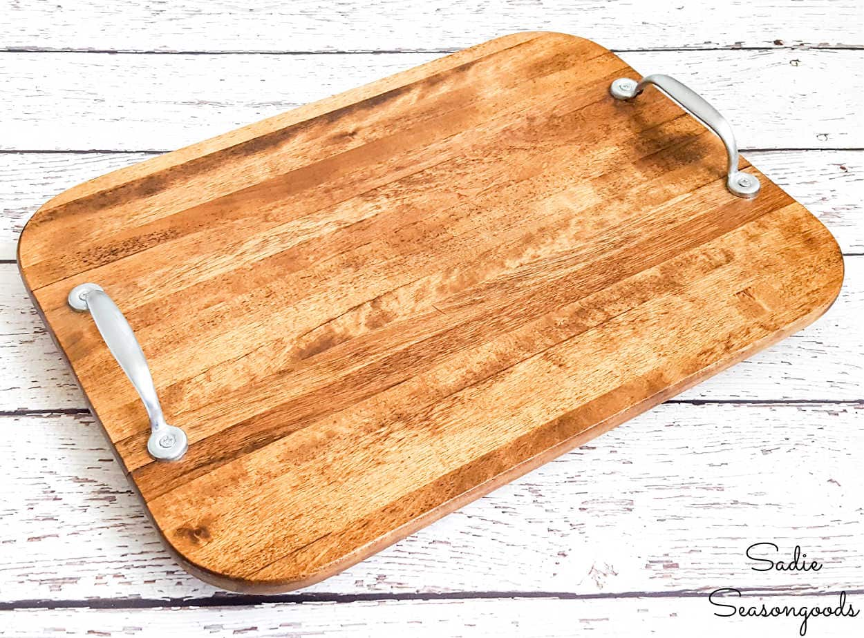 farmhouse serving tray from a cutting board
