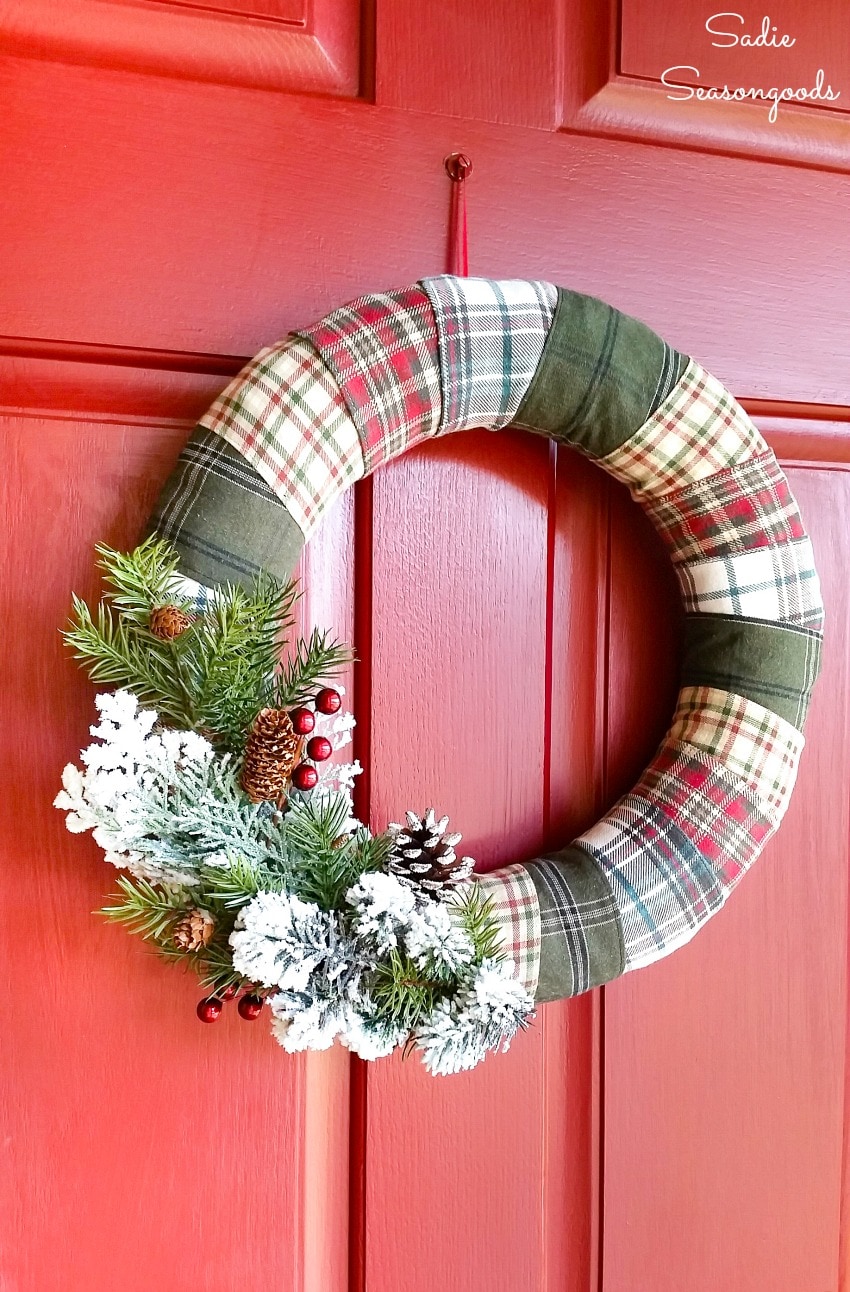 Rustic Christmas wreath by repurposing and upcycling flannel shirts