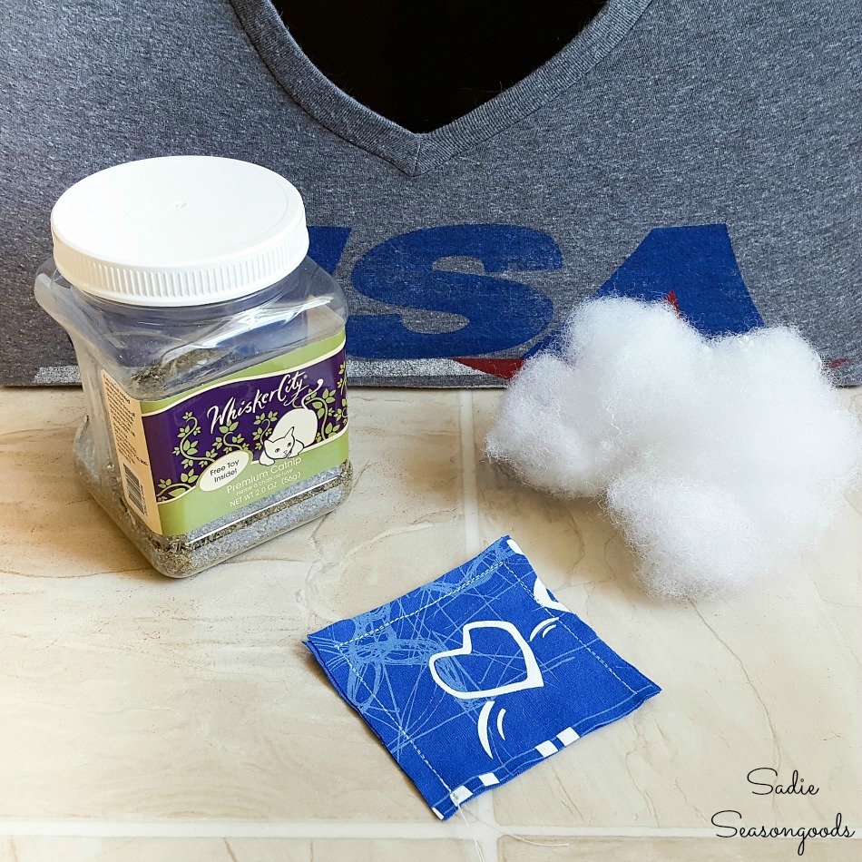 Catnip toys for cats by repurposing t shirts