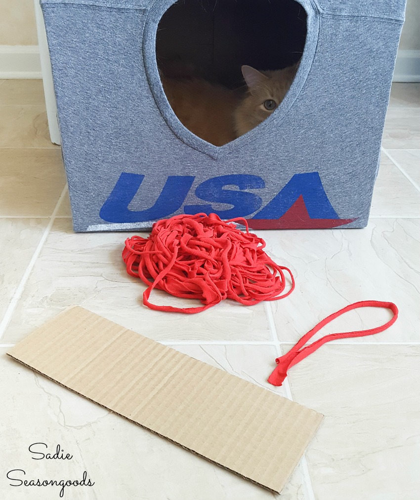 T-shirt yarn for catnip toys and cat toy ball