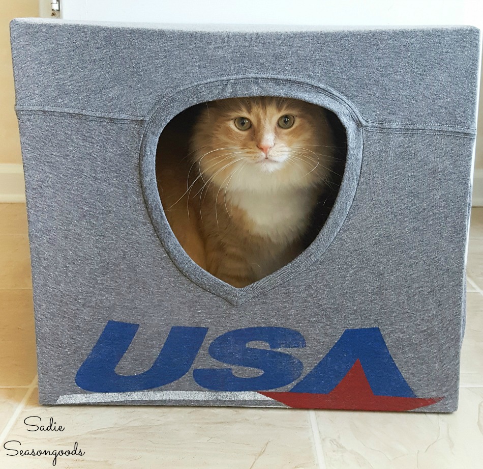 Upcycling t-shirts and a cardboard box into a pet tent