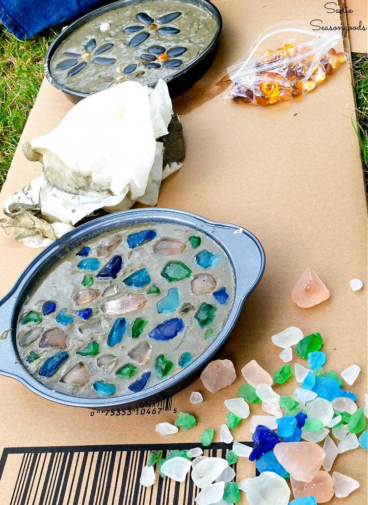 how to make a mosaic garden stone for a junk garden