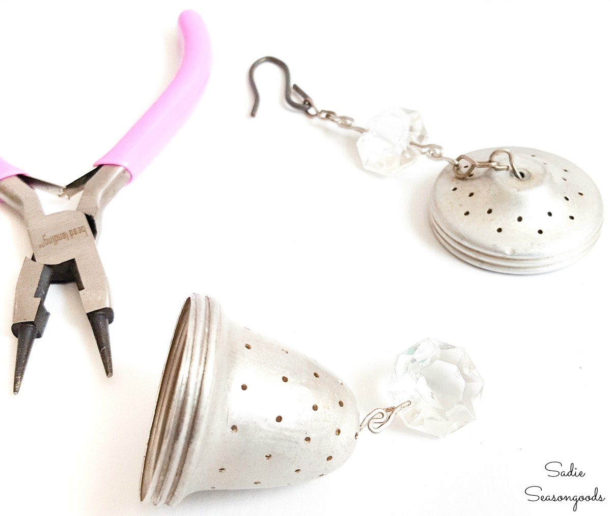 Craft ideas for vintage tea strainers