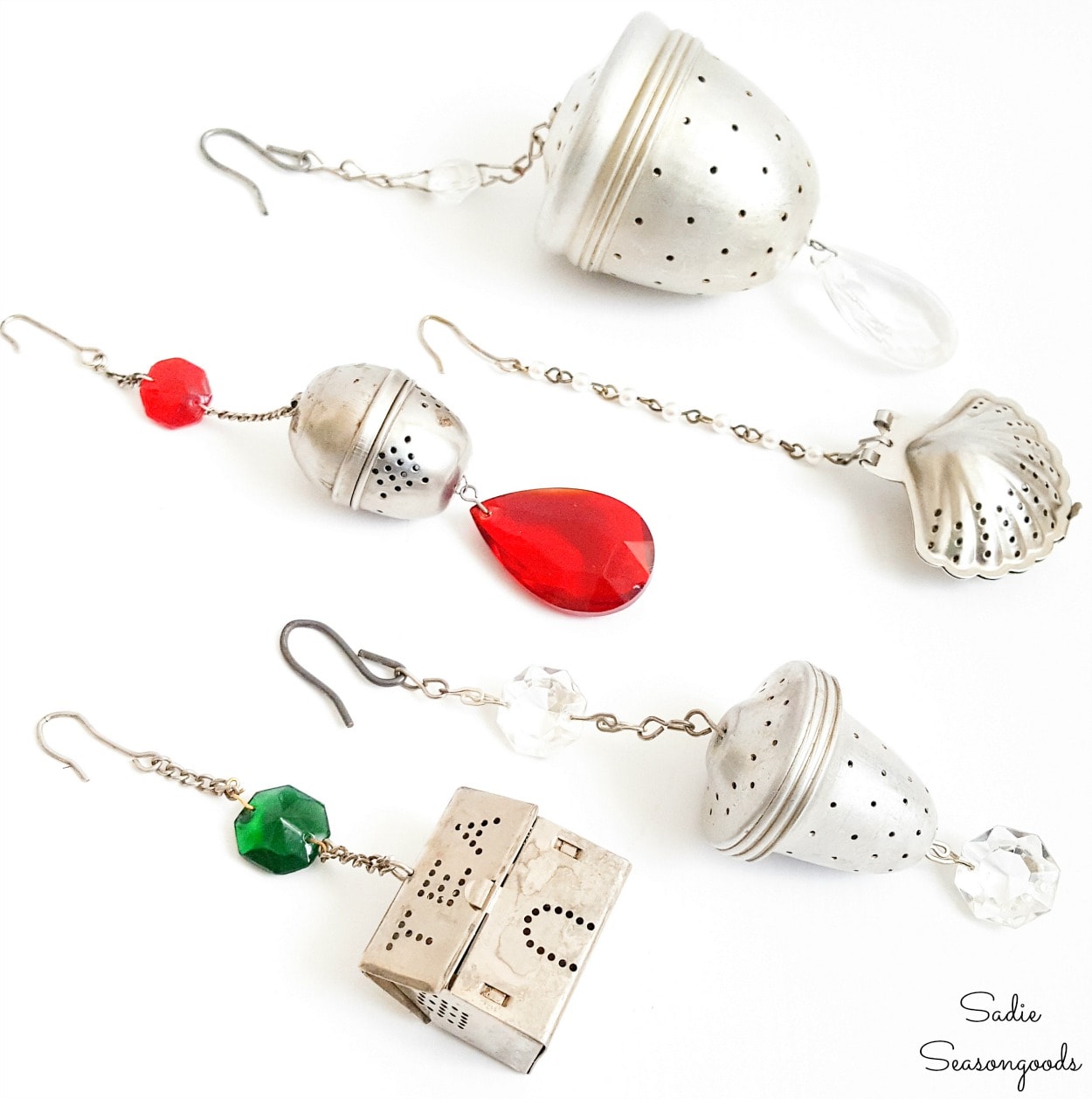 Ornament making with loose leaf tea strainers