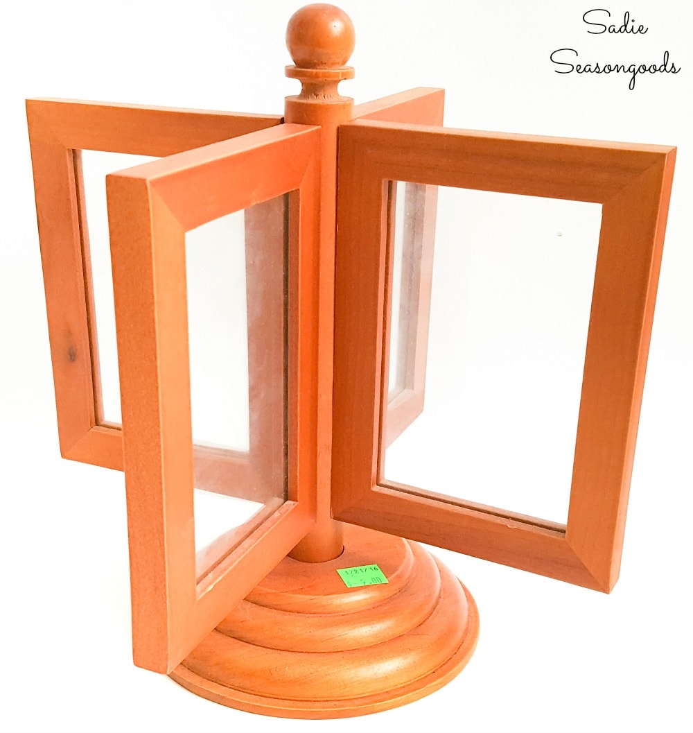 Rotating photo frame for upcycling idea