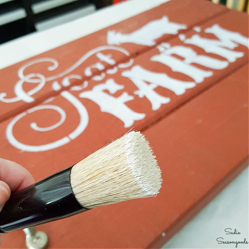 how to stencil on wood