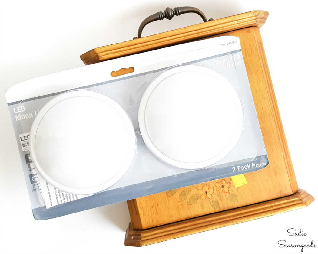 making a lantern with a push light