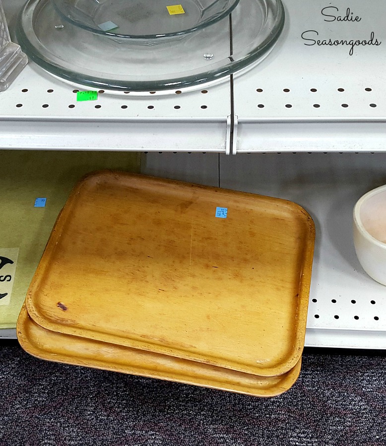 Wooden tray or wood tray at thrift store to be upcycled into rustic cabin decor with a Buffalo plaid stencil