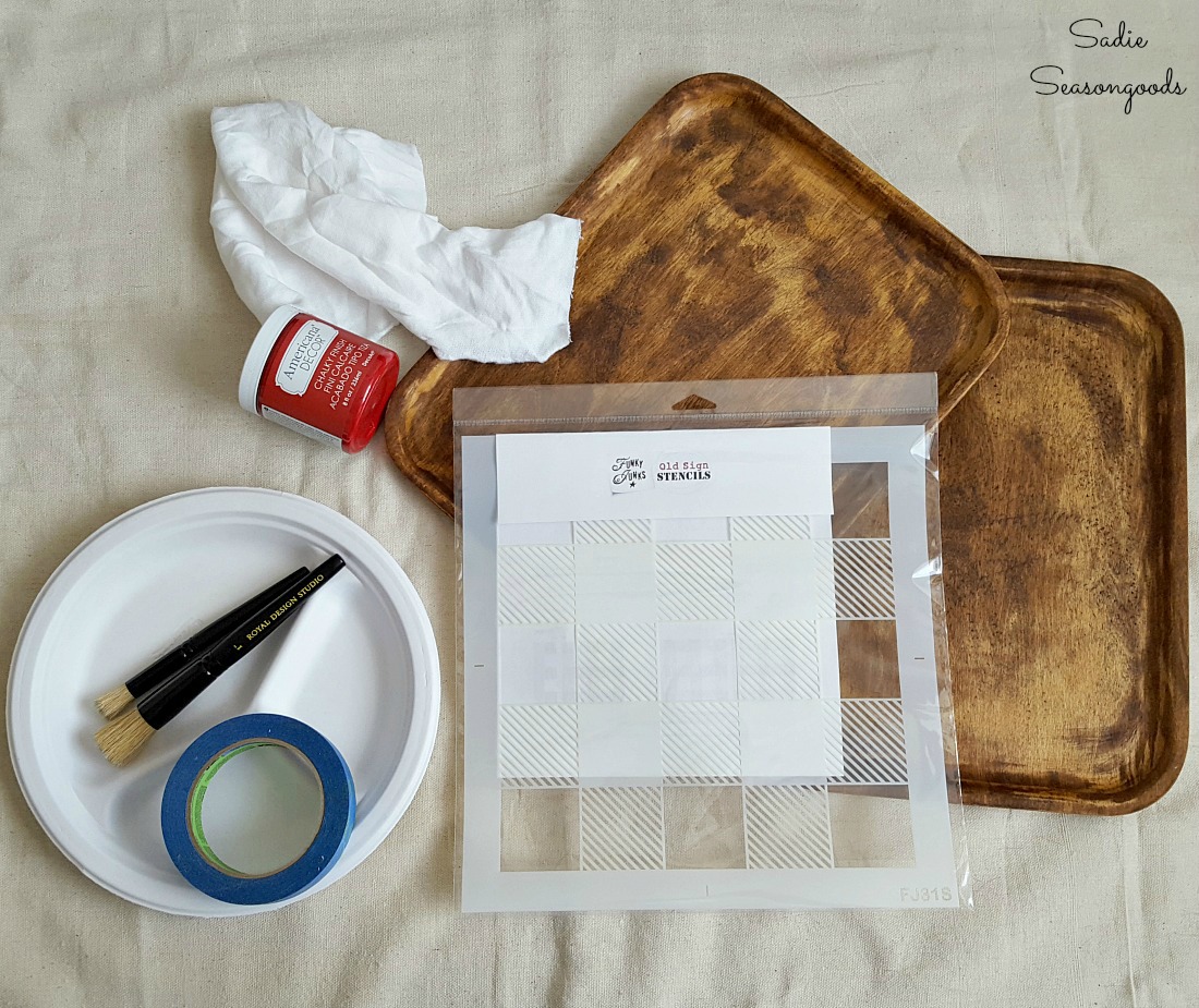 Decorating a wood tray with a Buffalo plaid stencil to become the fall decor or lodge decor