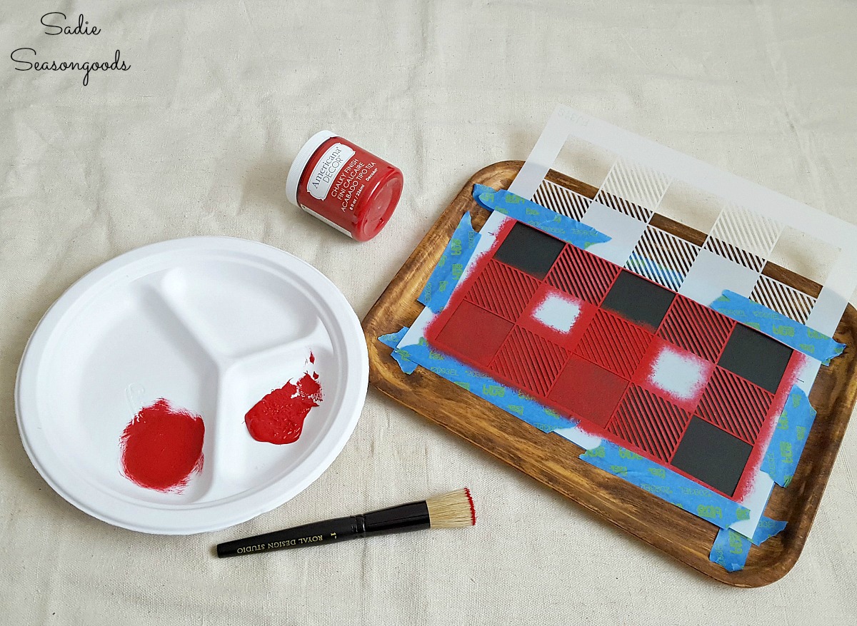 Buffalo plaid decor or Buffalo check decor on a wood tray from the thrift store for an autumn craft