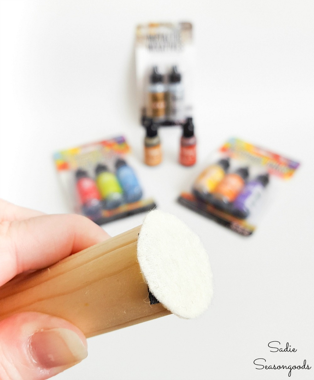 Making a felt applicator for alcohol inks