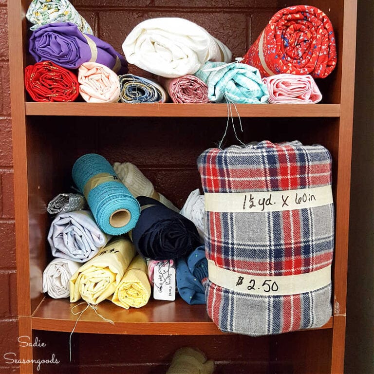 Tablecloth Weights with Horse Brass (or Any Sports Medals!)
