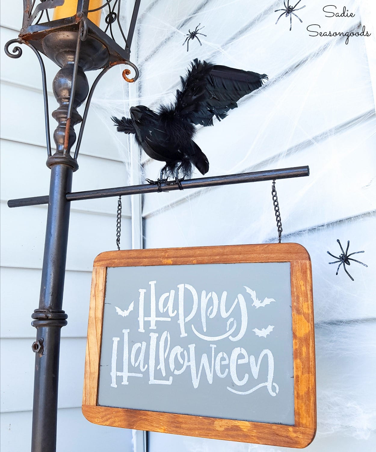 Halloween lamp post for Halloween porch decorations