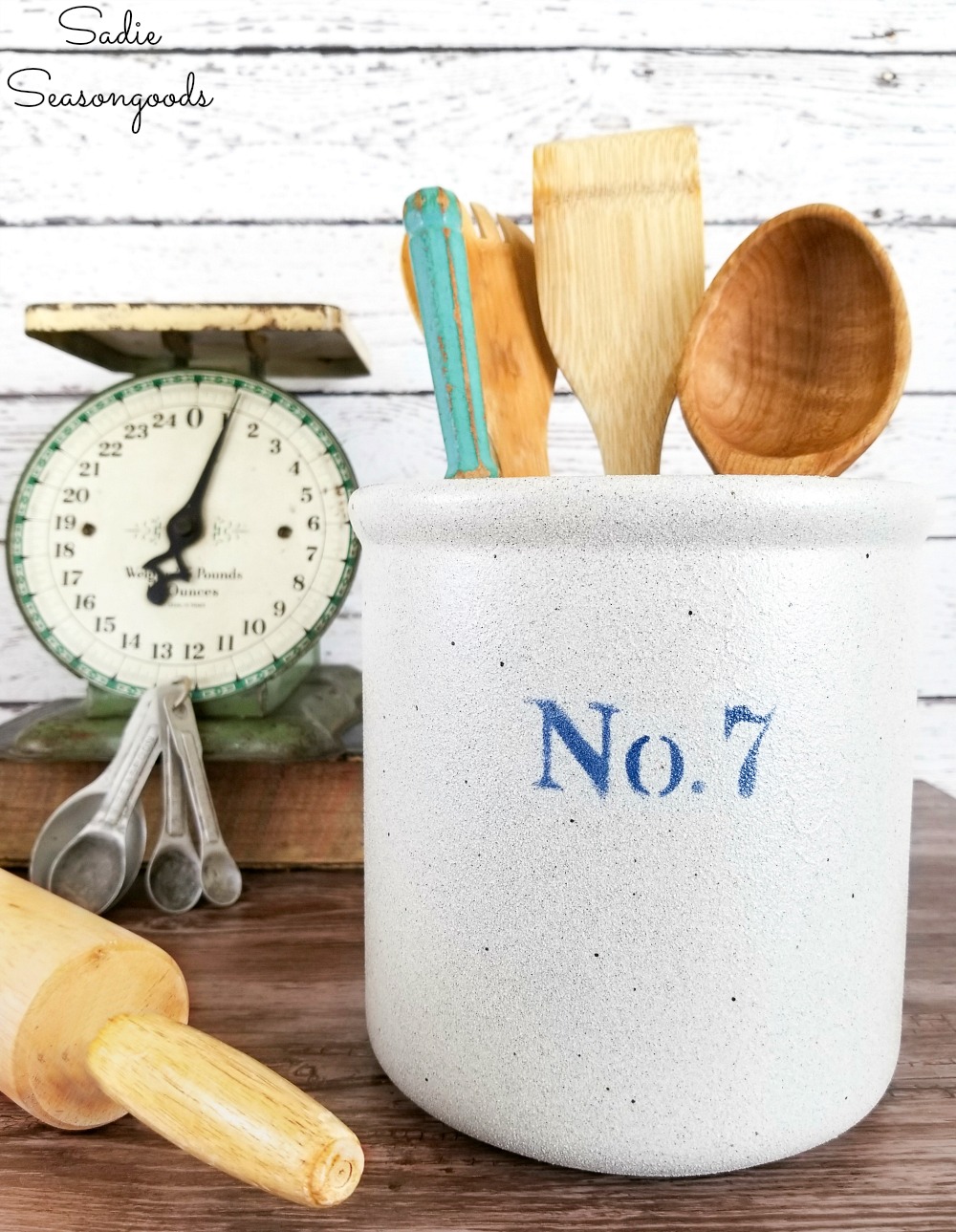 Upcycling a white ceramic canister to look like the antique crocks