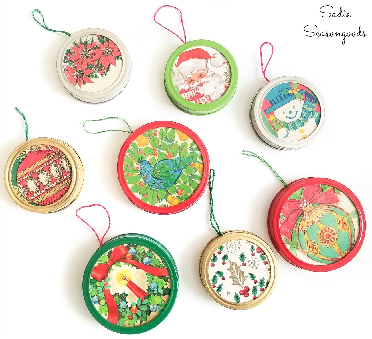 Mason jar lid ornaments as a Christmas craft idea