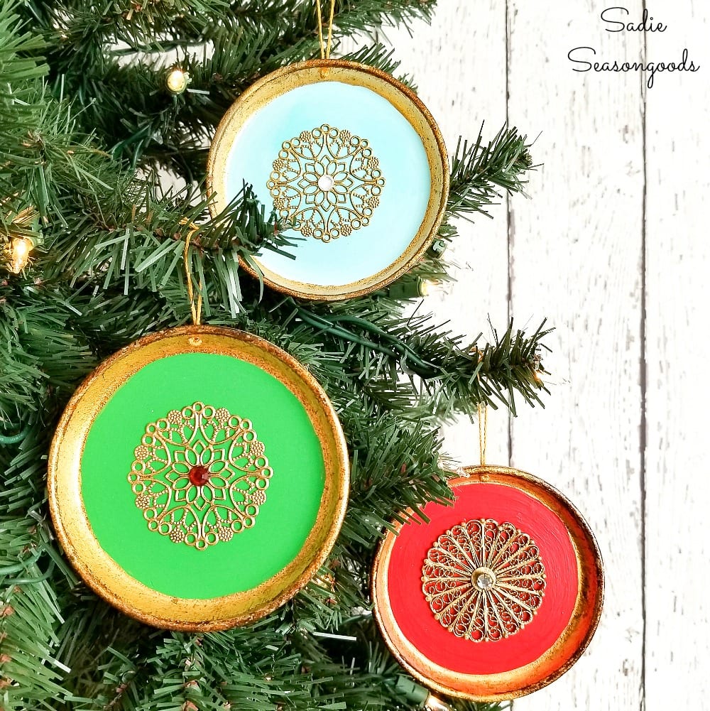 Exotic Christmas ornaments from Florentine coasters