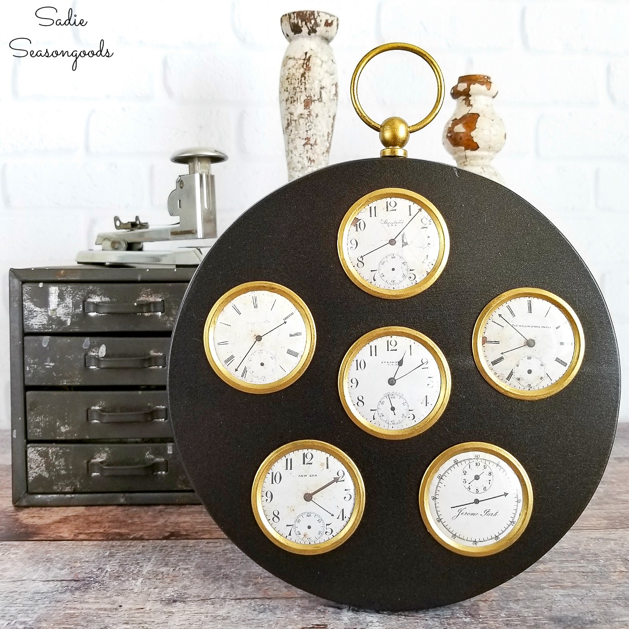 Steampunk wall art or industrial home decor by upcycling a picture frame into a vintage pocket watch