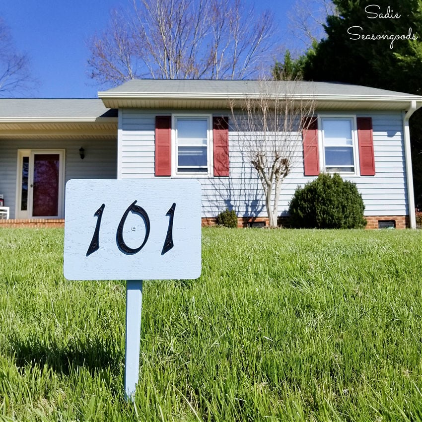 DIY yard sign DIY yard sign