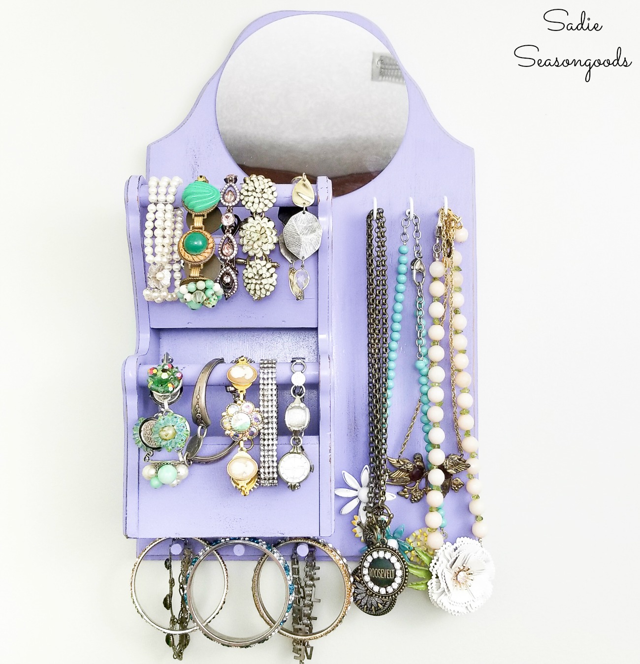 DIY Jewelry Hanger from a Kitchen Memo Board