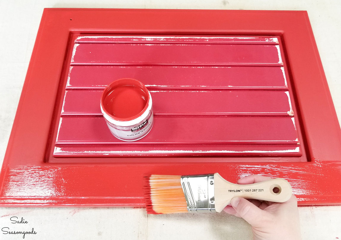 creating a patriotic sign on a cabinet door