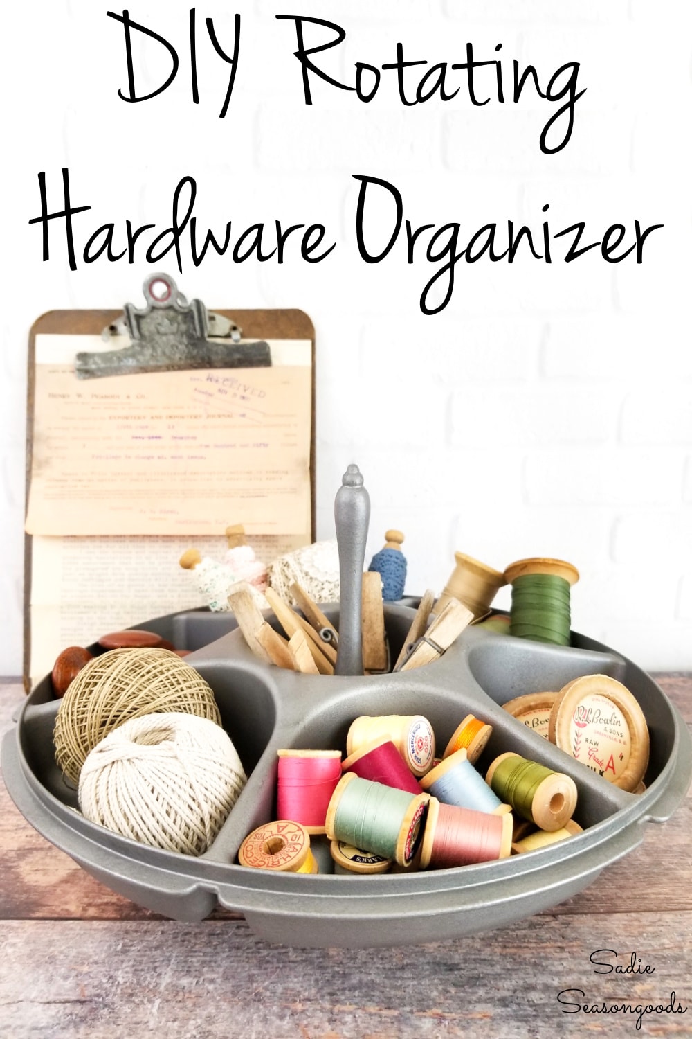 Hardware organizer