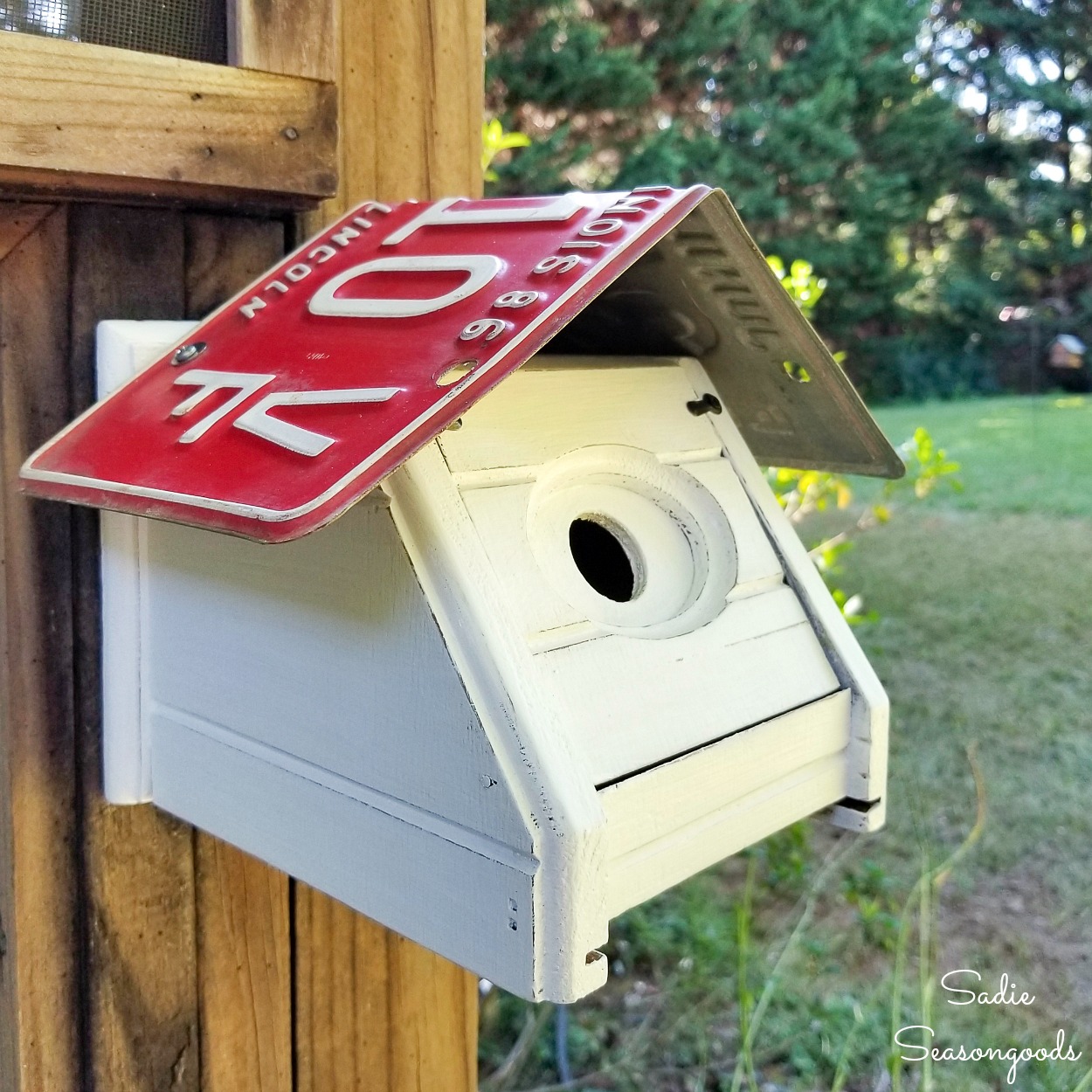 Upcycling a Kleenex Box Cover as a Wren Bird House