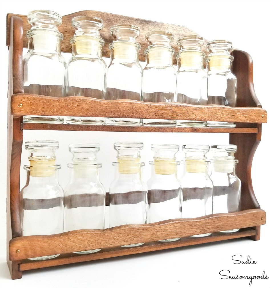 Upcycling a vintage spice rack as a sand collection display
