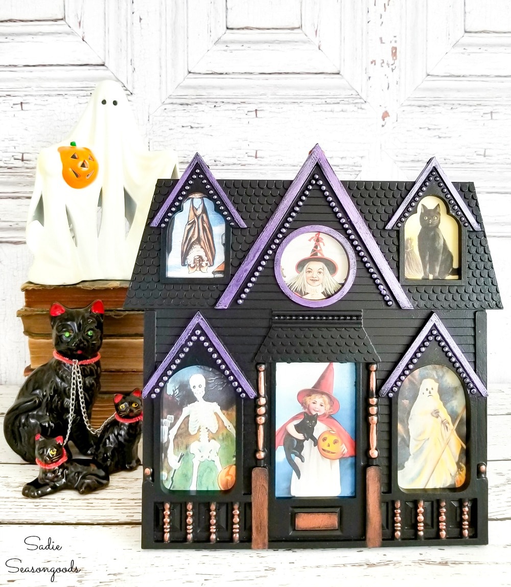 Filling a house picture frame with Halloween postcards