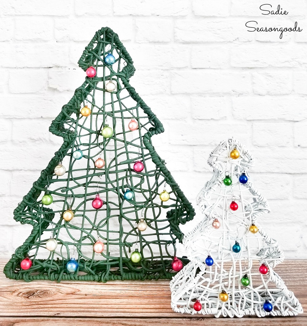 Nesting baskets as Christmas decor with vintage Shiny Brite ornaments Nesting baskets as Christmas decor with vintage Shiny Brite ornaments