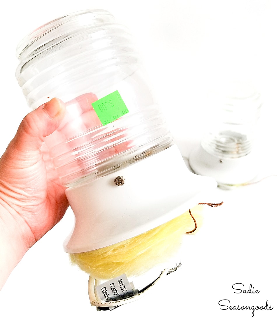 Upcycling a jelly jar light fixture