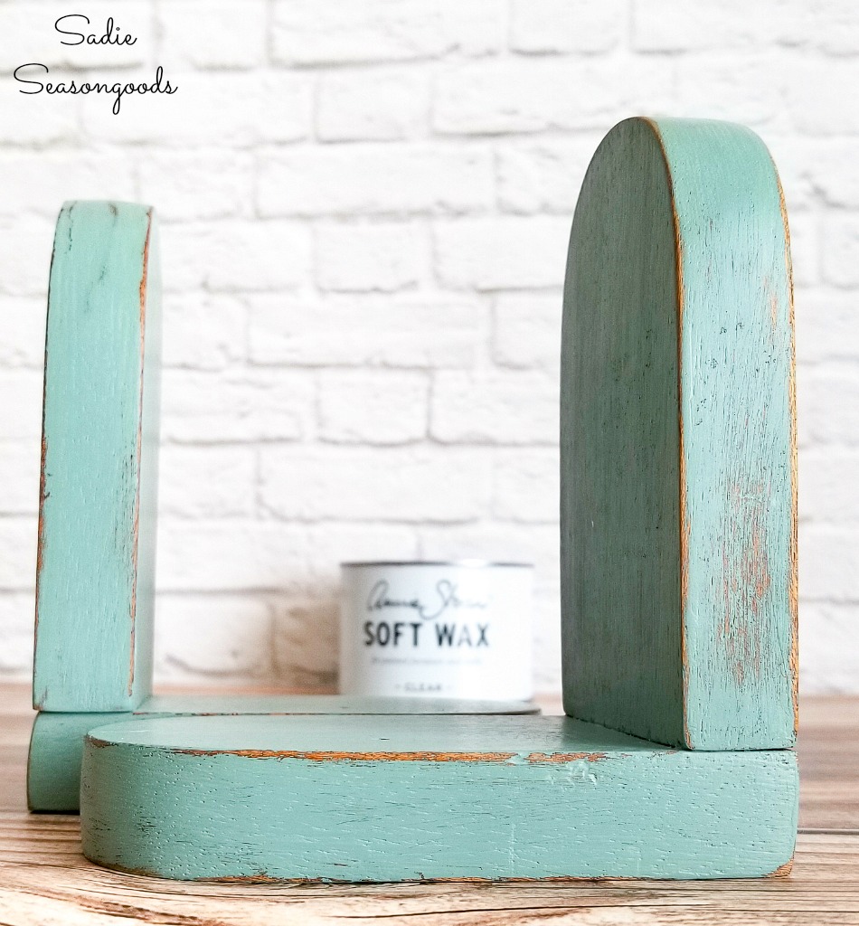 Behr In the Moment on vintage bookends as vintage farmhouse decor