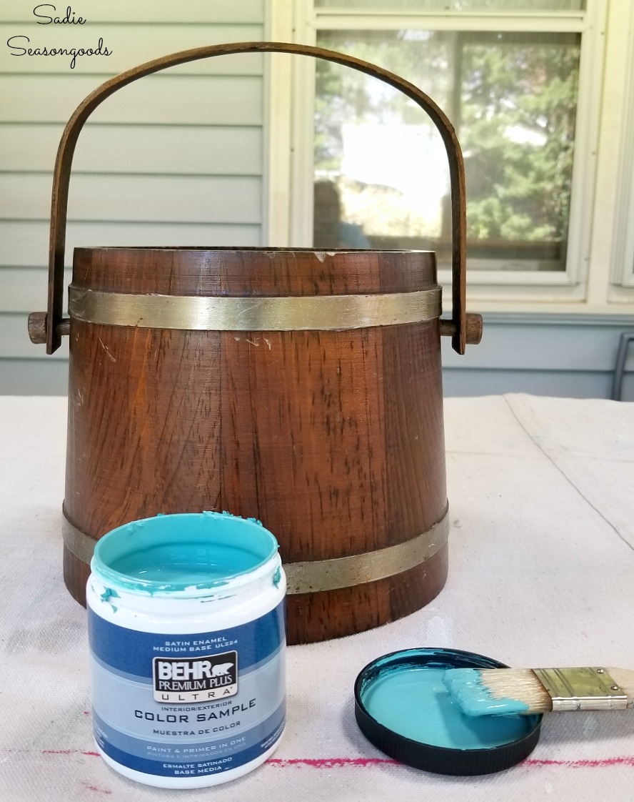 Painting a vintage ice bucket to upcycle into a flower bucket with aqua paint
