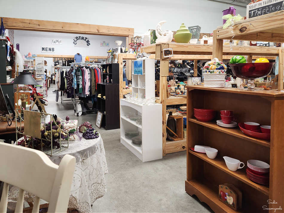 shopping in hendersonville