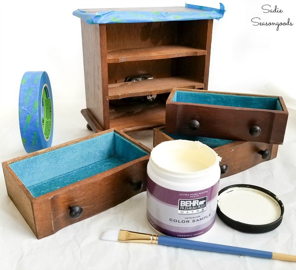 Painting a mini chest of drawers to match a bedroom suite