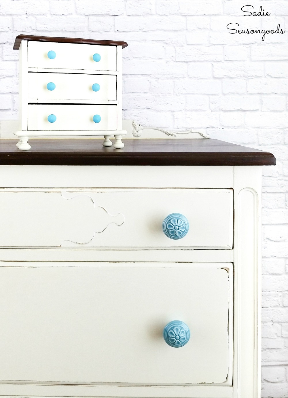 Painting the mini drawers to look like bedroom furniture