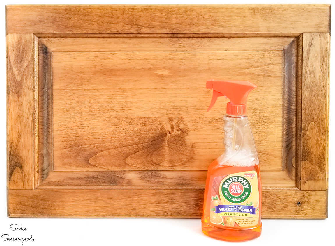 cleaning wood with murphy oil soap