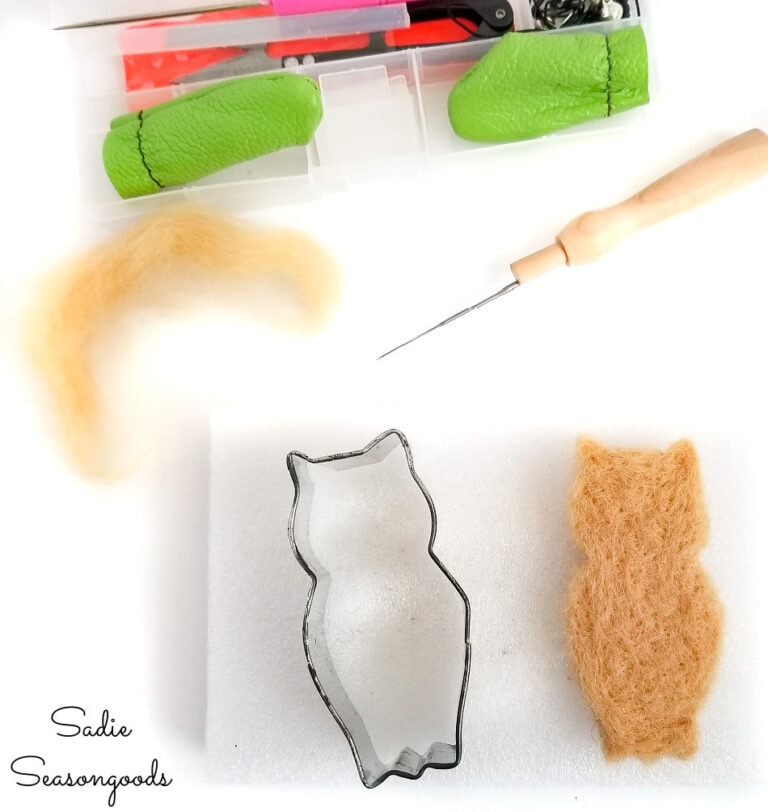 Using Cookie Cutters as Needle Felting Supplies
