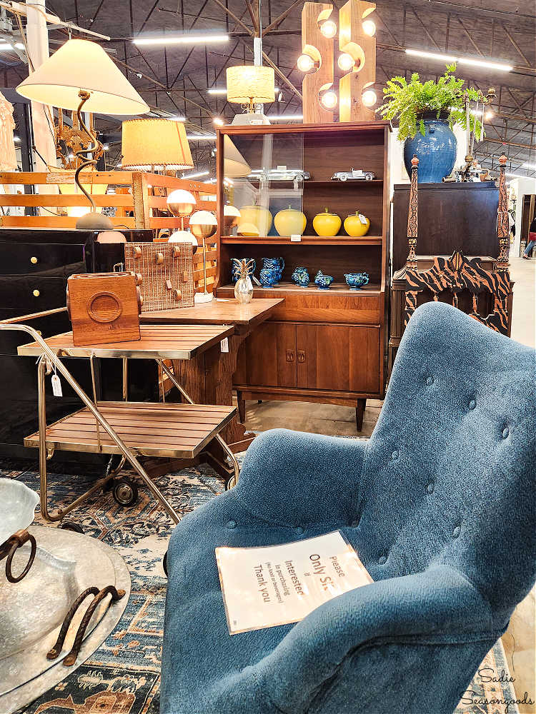 antiquing in asheville