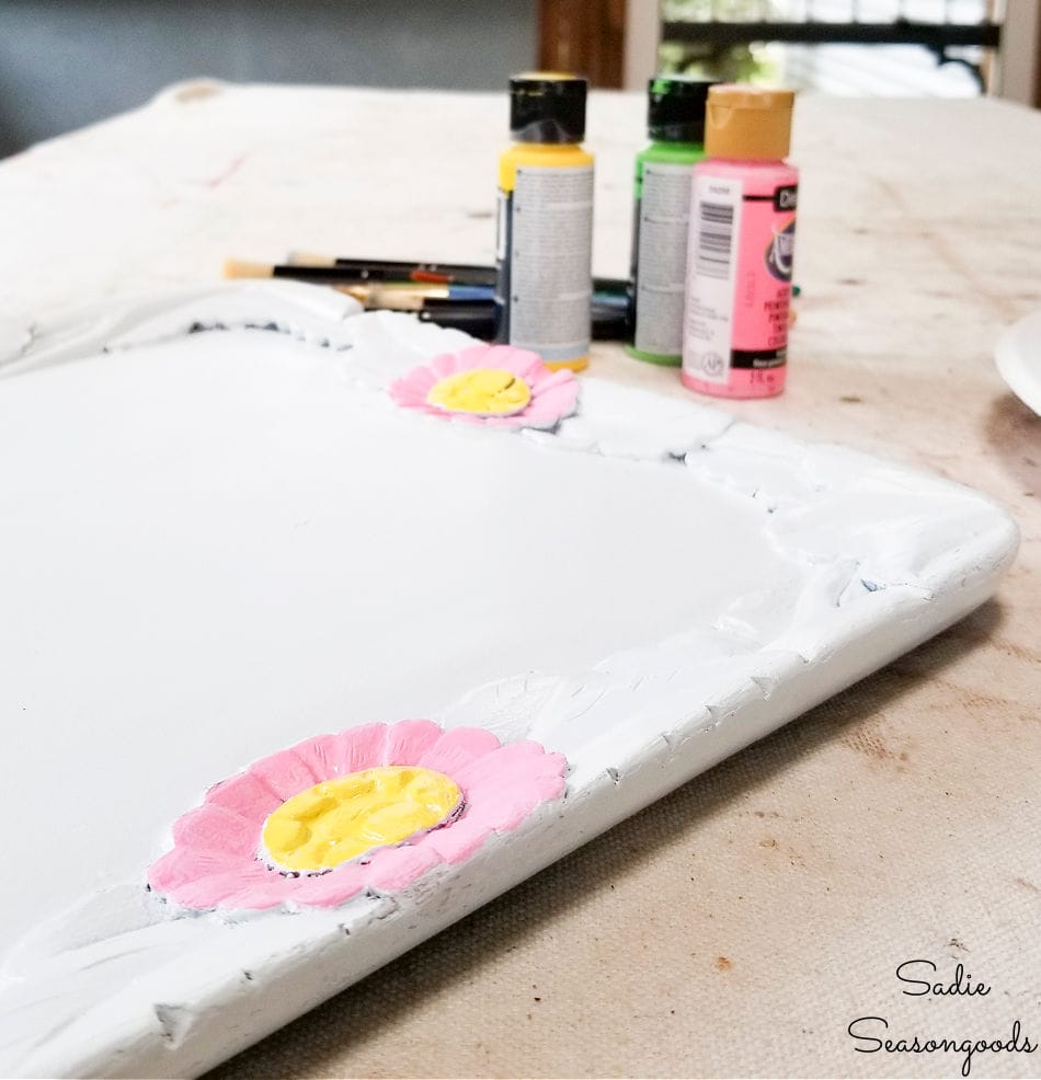 tole flowers on a painted tray