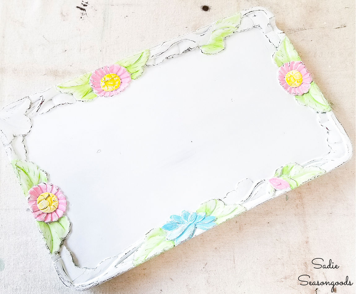 upcycling a rectangular wooden tray