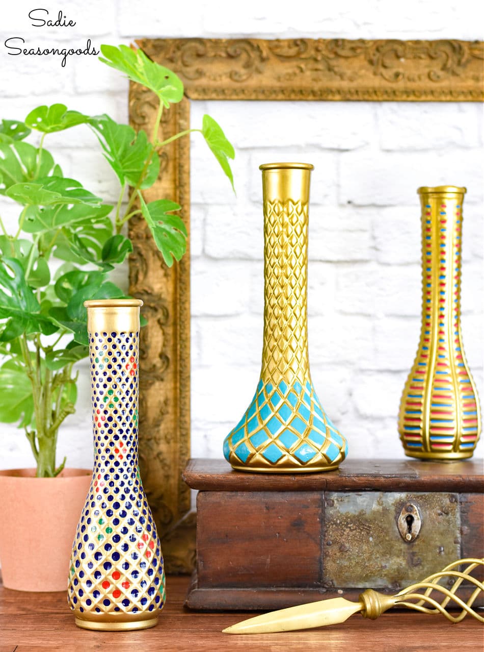 Painting a clear glass vase to look like luxe decor