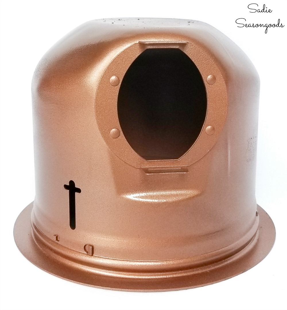 Recessed light housing with copper spray paint